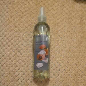 Bath & Body Works Moonlight Path Body Splash - Clear and Orange